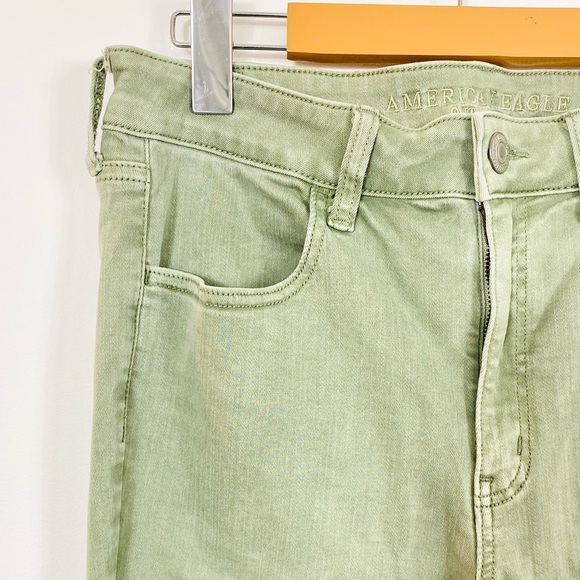 American Eagle Green Khaki Skinny Leg Jeans (Long) - Picture 3 of 3